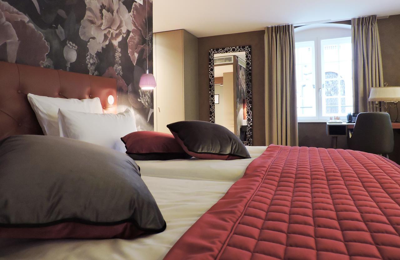 Hotel Restaurant L'Orchidee อ็องซิแซ็ง ภายนอก รูปภาพ