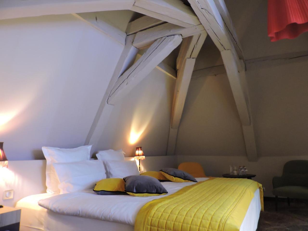 Hotel Restaurant L'Orchidee อ็องซิแซ็ง ภายนอก รูปภาพ